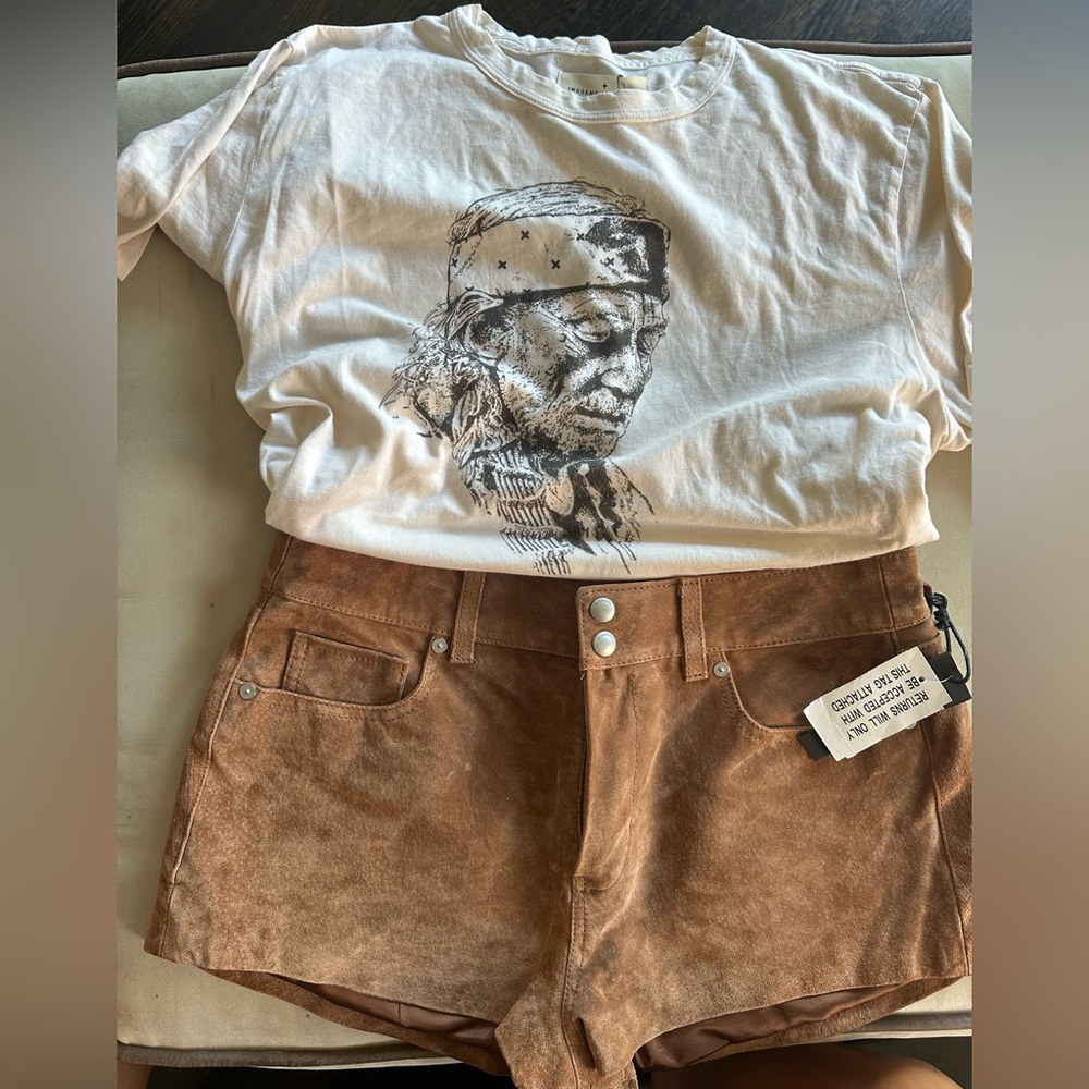 Suede Hot Short Blank NYC